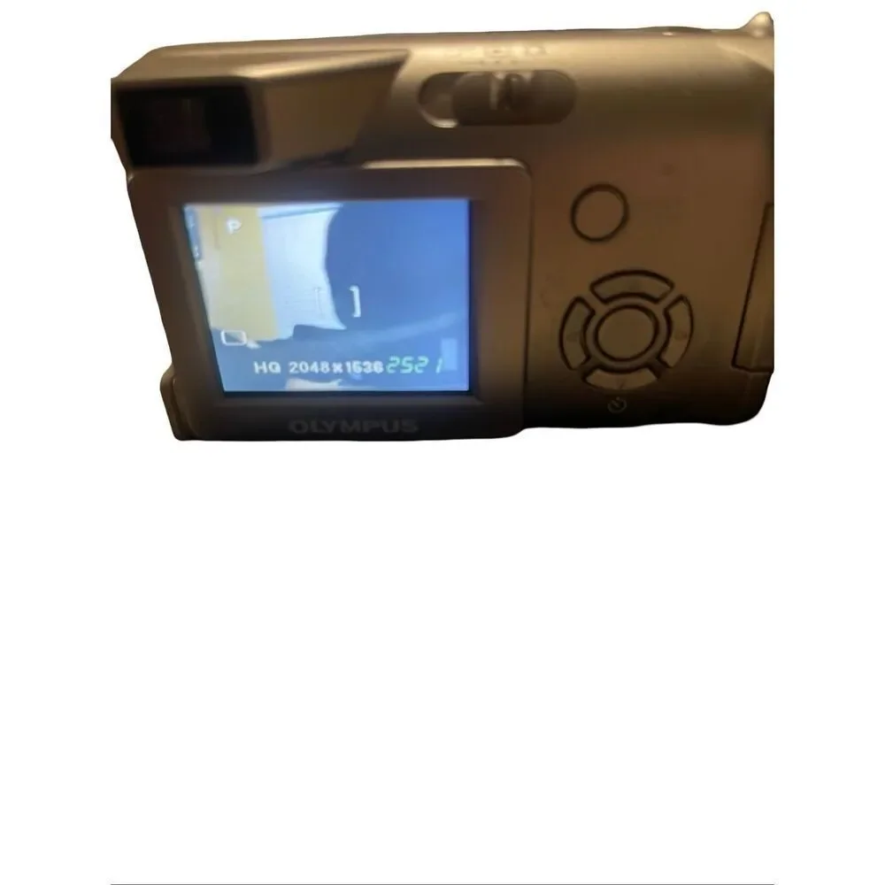 Olympus Silver CAMEDIA D-540 Zoom 3.2MP Digital Camera